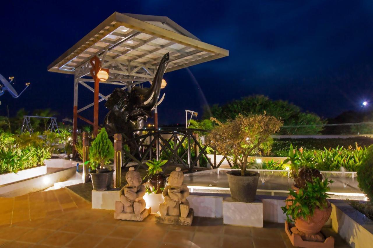 Sky View Hotel Bagan Kültér fotó